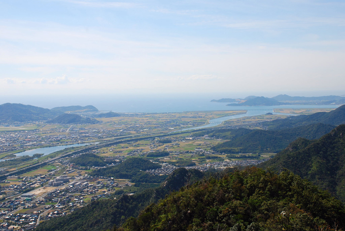 ���ɍ��g��͌���]��